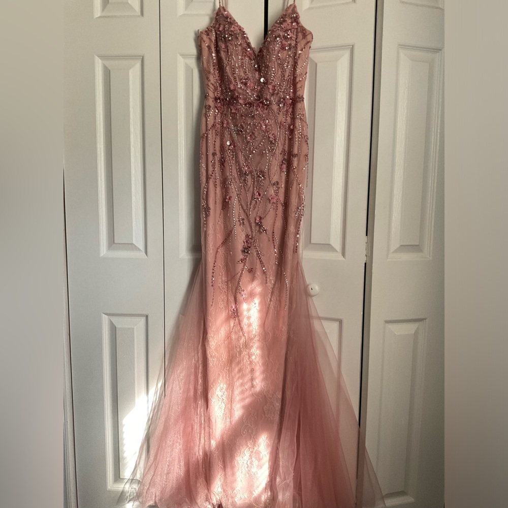 (NWT) Camille La Vie Mermaid Flower Maxi Dress